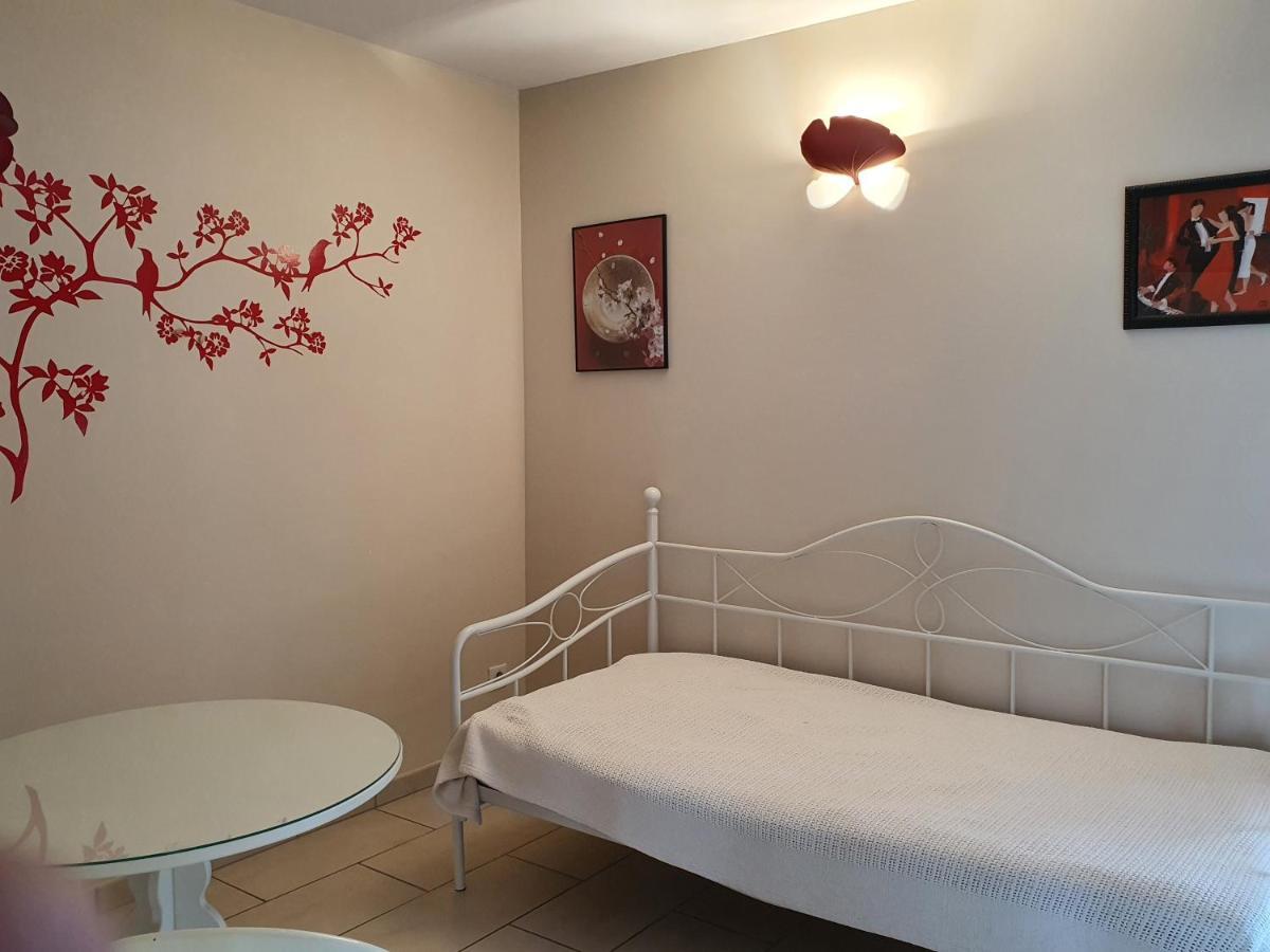 Chambres Du Logis De La Mare Du Parc Surtainville ภายนอก รูปภาพ