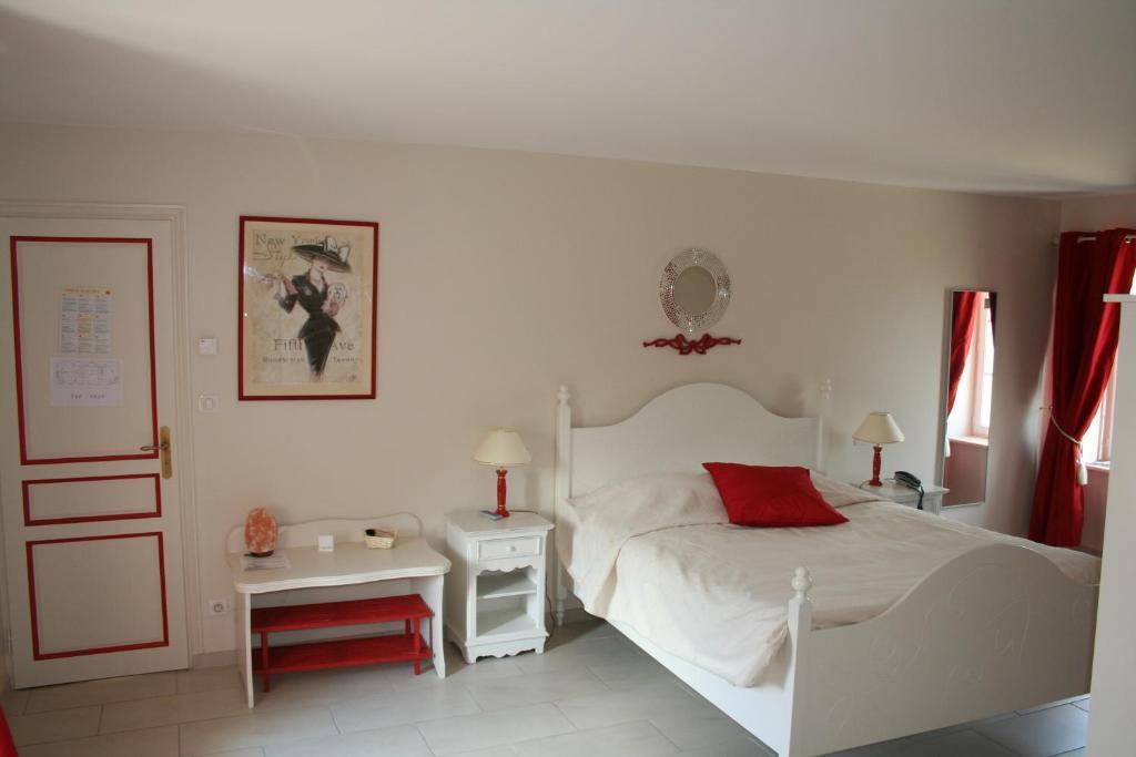 Chambres Du Logis De La Mare Du Parc Surtainville ภายนอก รูปภาพ